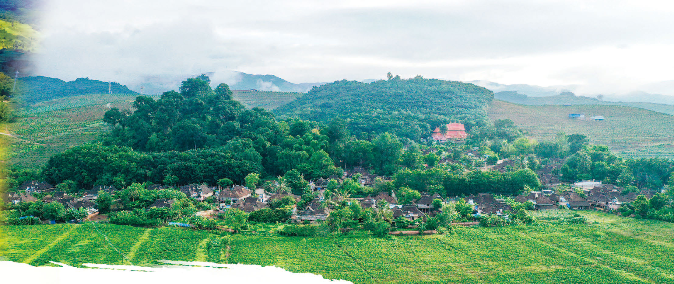 贵州省东南部的肇兴侗寨是全世界最大且最古老的侗寨