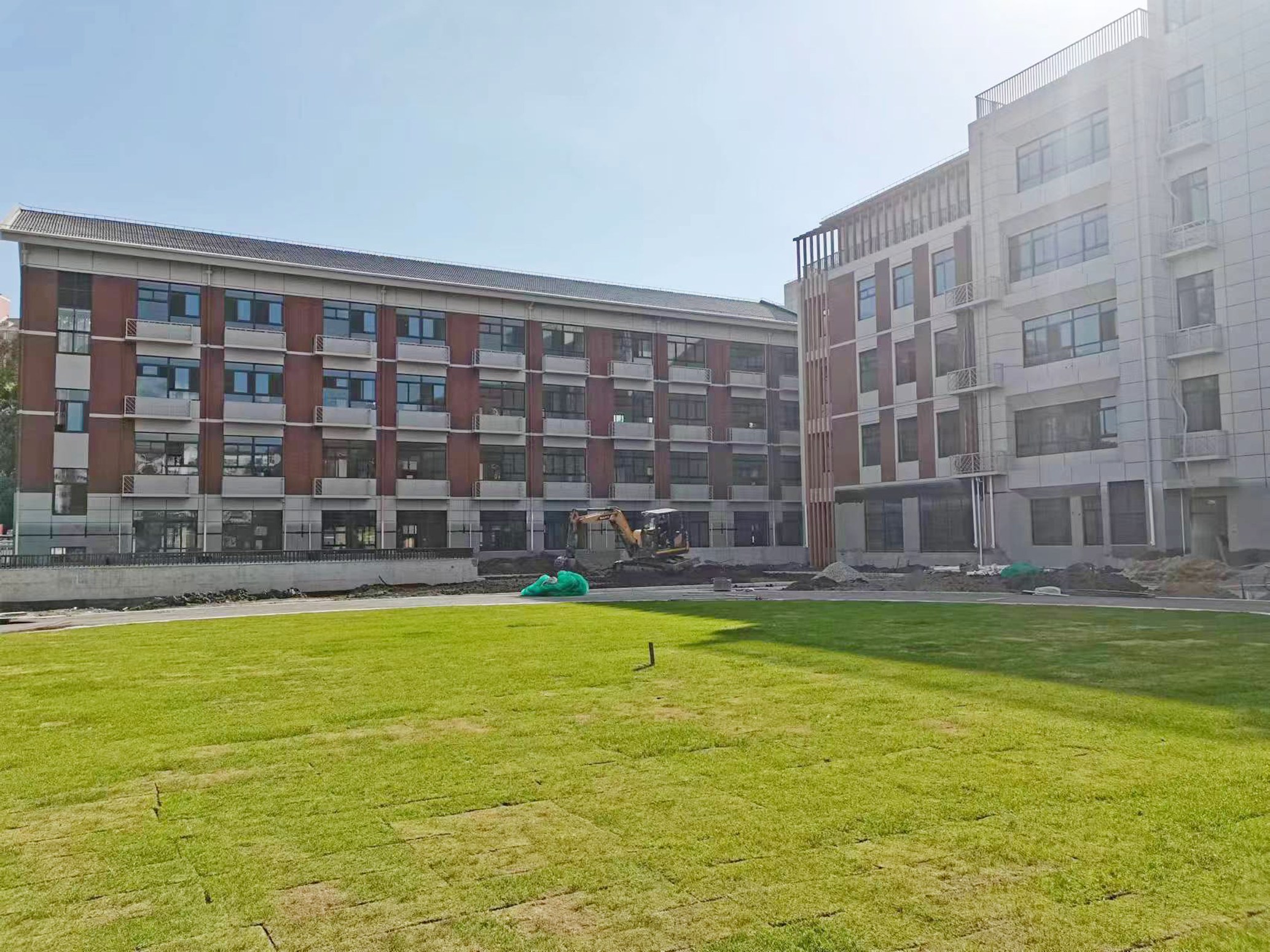 开学季！西安市高陵区第二实验小学2综合教学楼正式投入使用-西安建工绿色建筑集团有限公司