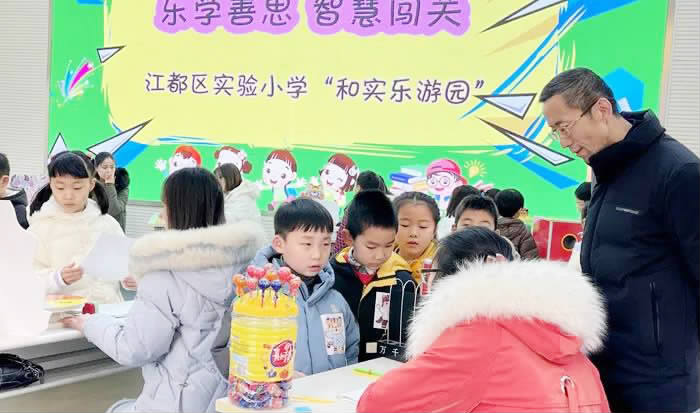 快乐的"游考"--江都日报