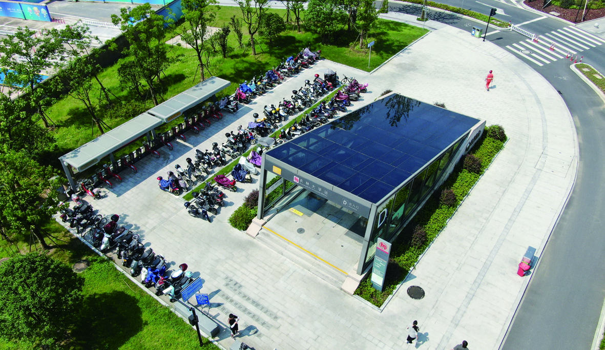 地铁农林大学站新增300个非机动车停车位