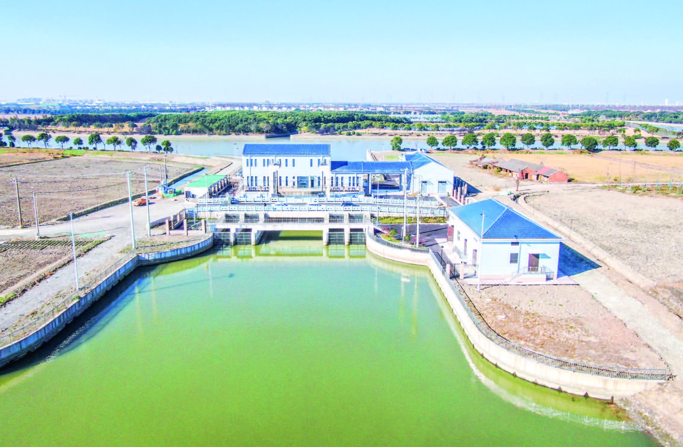 五厍港泵闸工程完工--松江报