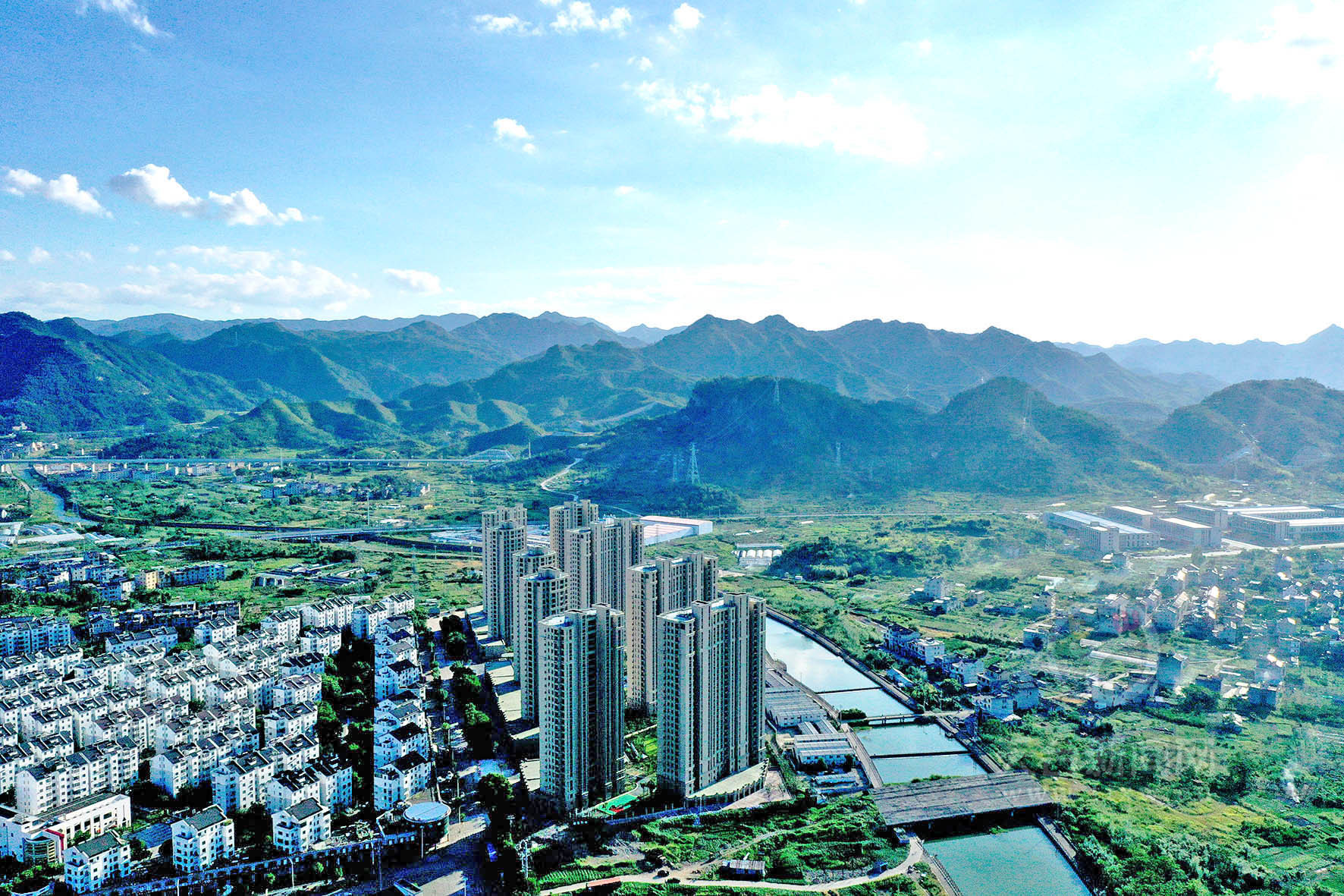 水南"城中村"改造二期项目通过竣工验收